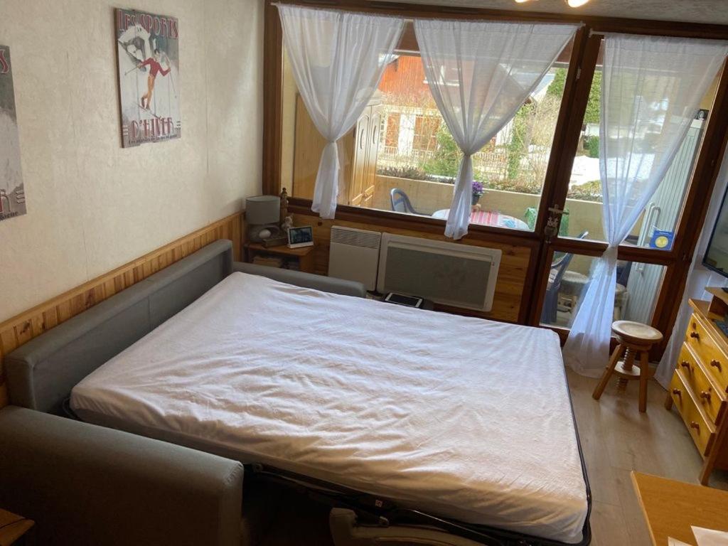 Appartement Vue Montagne Avec Wifi 생라리술랑 외부 사진